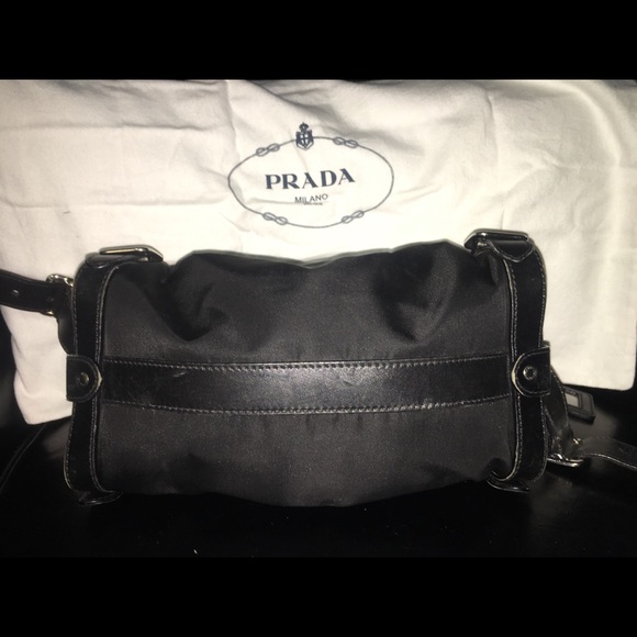 Great little Prada bag - Picture 6 of 8